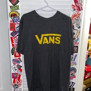 BRAND NEW OG logo Vans T-shirt